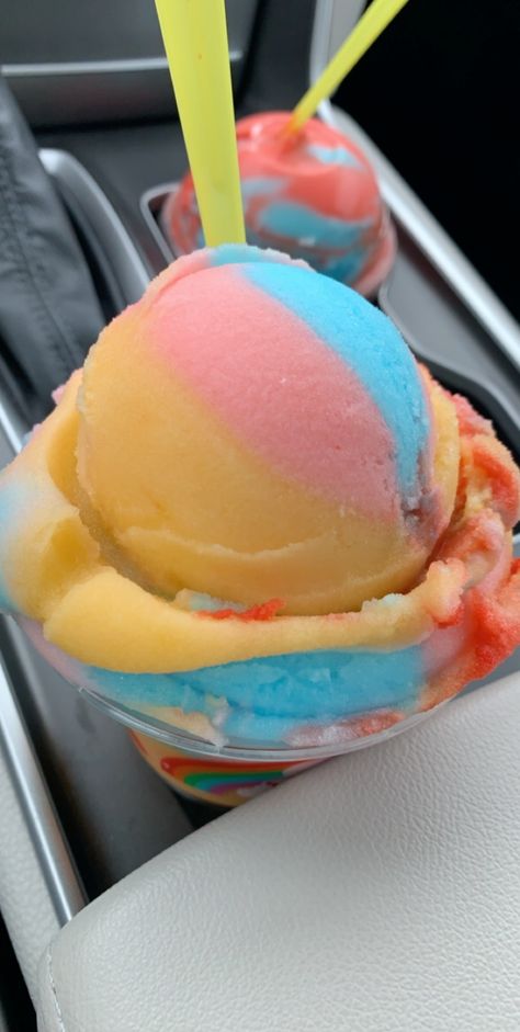 Fruit Ice Cream Aesthetic, Softie Ice Cream Aesthetic, Ice Cream Aesthetic Summer, Icee Slushie Aesthetic, Summer Vibes Ice Cream, Happy Ice, Yummy Ice Cream, Italian Ice, Delicacy Food