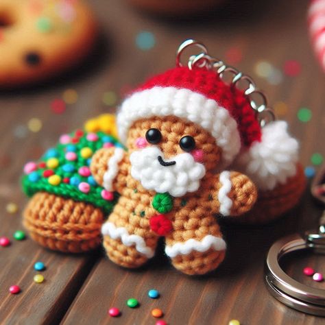 Learn how to make a Santa Claus crochet keychain, perfect for gifting this Christmas! Detailed recipe for a cute and festive ornament. Christmas Crochet Keychain Pattern, Holiday Crochet Patterns Free Gift Ideas, Crochet Santa Ornament, Crochet Keychain Christmas, Crochet Christmas Keychain Pattern Free, Crochet Nutcracker Pattern Free, Christmas Keychain Crochet, Christmas Crochet Keychain, Crochet Christmas Keychain