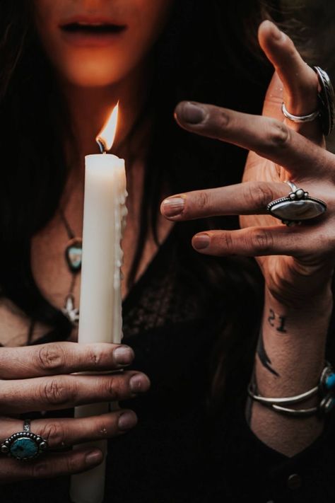 Dark Moody Photoshoot, Moody Photoshoot, Candle Photoshoot, Witchy Women, Witch Style, Portrait Nature, Witch Photos, Fossil Ring, Witch Coven