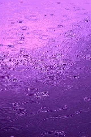 Raindrops on a puddle reflecting a purple sky Iphone13 Aesthetic, Prince Purple Rain, 2020 Movies, Radiant Orchid, Background Iphone, Free Iphone Wallpaper, Purple Reign, Purple Love, 4k Wallpaper