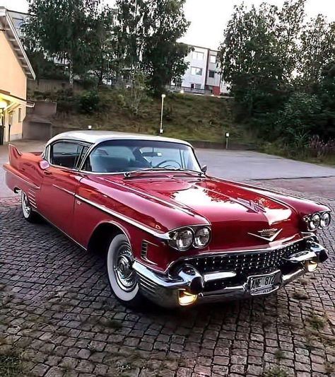 1950 Cars, Dream Cars Lexus, Impala Car, Vintage Cadillac, Carros Vintage, Dream Boat, 1959 Cadillac, Old Vintage Cars, Pink Cadillac