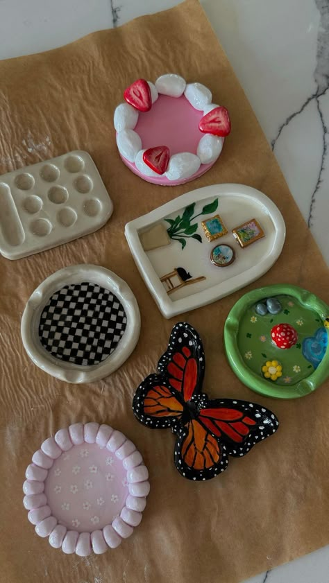 Cute Creative Crafts, Art Dry Clay Projects, Clay Art Tools, Art Crafts Aesthetic, Art Dry Clay, Clay Trinkets Diy, Diy Crafts With Clay, Crafts And Art, Diy Art And Craft Ideas