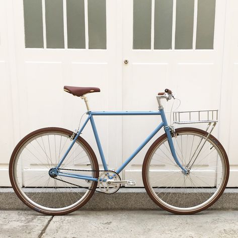 Commuter Bike Style, Single Speed Road Bike, Gravel Bike Bicycles, Minimalist Bike, Bici Retro, Bike Restoration, Road Bike Vintage, Urban Bicycle, Single Speed Bike