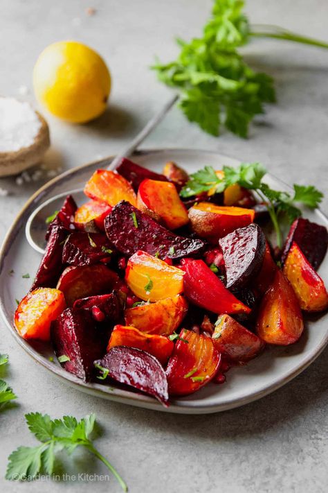 Beetroot Side Dish, Beetroot Meals, Roasted Beetroot Recipes, Roasted Beet Recipes, Beet Side Dish, Beetroot Recipe, Roast Beetroot, Baked Beetroot, Roasted Beetroot