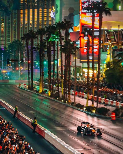 Las Vegas, nevada november 2022 Las Vegas Gp Aesthetic, Las Vegas F1 Track, F1 Las Vegas 2023, Las Vegas F1 Circuit, F1 Las Vegas Wallpaper, Las Vegas Gp, Las Vegas Grand Prix F1, Formula 1 Las Vegas, Miami Grand Prix F1