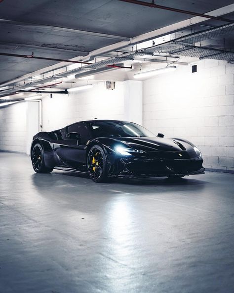 Ferrari Maranello, Ferrari Sf90, Jaguar Car, Black Car, Cars And Motorcycles, Jaguar, Sci-fi Spaceship, Dream Cars, Ferrari