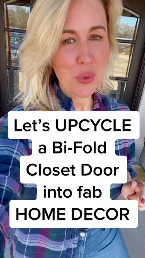 Upcycle Accordion Doors, How To Repurpose Bifold Closet Doors, Closet Door Repurpose, Bifold Door Upcycle, Repurpose Folding Doors, Repurposed Folding Doors, Repurpose Closet Doors Diy Projects, Repurpose Folding Closet Doors, Closet Door Upcycle