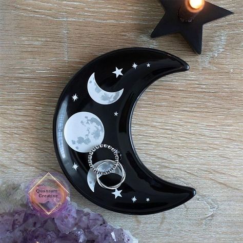 Crescent Moon Trinket Dish https://jocurry.uk/products/crescent-moon-trinket-dish Quantum Creative #Bestseller Ceramic Trinket Dish, Moon Symbol, Crystal Dishes, Moon Symbols, Gothic Gifts, Keramik Design, Triple Moon, Moon Magic, Moon Shapes