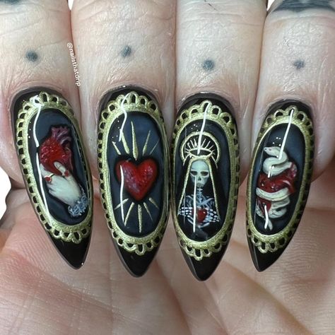 Framed Nails, Horror Nails, Carpe Noctem, Witchy Nails, Hippie Nails, Gothic Nails, Gel Mani, Goth Nails, Grunge Nails