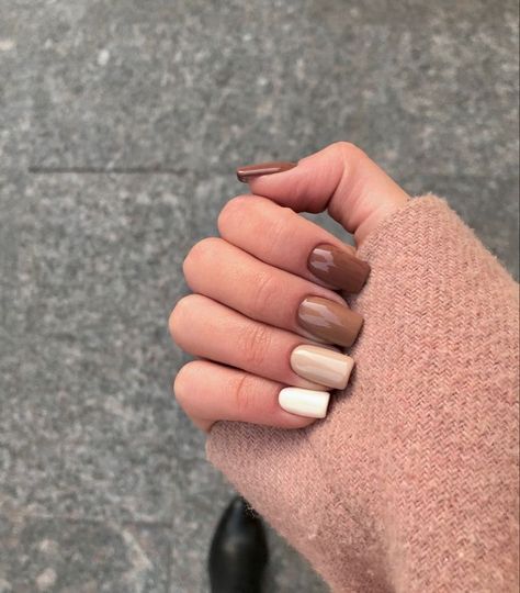 Shellac Nails Fall, Kutek Disney, Unghie Sfumate, Maroon Nails, October Nails, Nagel Tips, Pink Gel, Beige Nails, Smink Inspiration