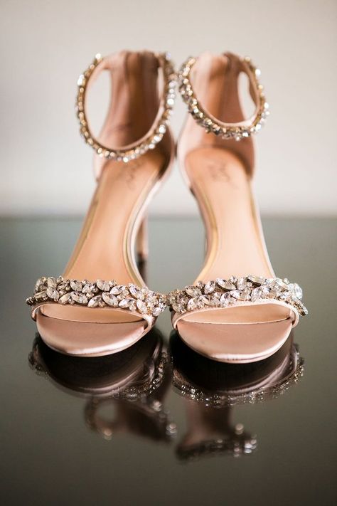 wedding shoes bridal sandals crystal details on toe strap and ankle strap Gold Wedding Shoes, Hak Tinggi, Fun Wedding Shoes, Shoes Photography, Bridal Sandals, Shoe Inspiration, Wedding Sandals, Wedding Heels, Bride Shoes