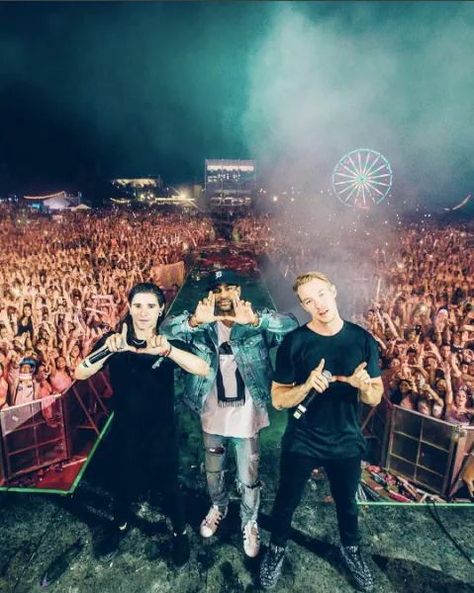 Jack Ü #Lifeincolor Sonny Moore, Magic Photo, Major Lazer, Dj Snake, Edm Music, Armin Van Buuren, Daft Punk, Music Production, Dream On