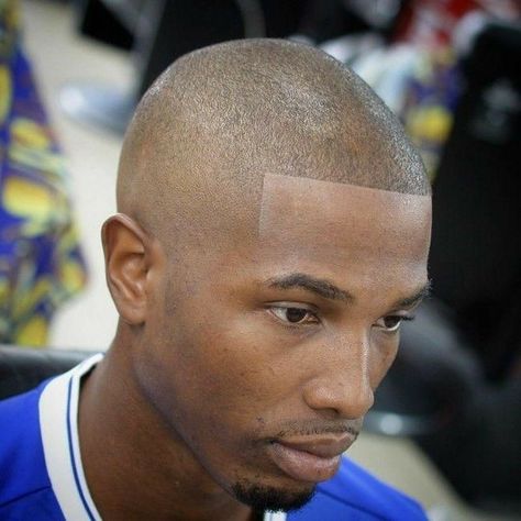 White Guy Haircuts, Black Hairstyles Sew In, Blackmen's Haircuts, Low Haircuts, Bald Black Man, Buzz Cut For Men, Bald Haircut, Short Fade Haircut, Black Hair Cuts