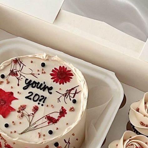 𝒴𝑜𝓊’𝓇𝑒 𝟤𝟢?! #20thbirthday #youre20 #birthdaycake #birthdaygift #bentocake... Your 20 Cake, You’re 20 Cake, You're 20 Birthday Cake, 20 Cake, 20th Bday, Box Cakes, 20 Birthday Cake, Birthday Ideas For Her, Baby Cakes