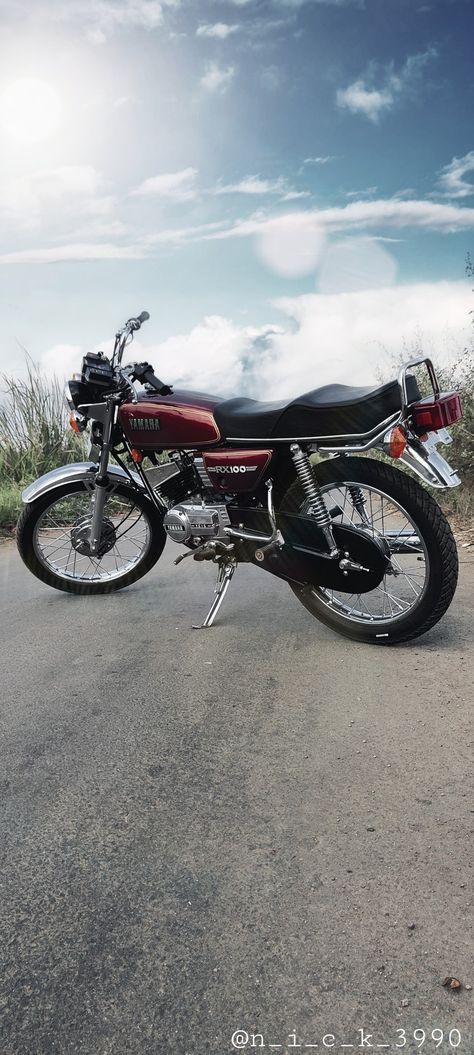 Rx100 redwine Rx 100 Yamaha, Yamaha Rx 100, Positivity Art, Rx 100, Yamaha Rx100, Camera Logos Design, Space Art Gallery, Peaky Blinders Characters, Custom Motorcycles Bobber