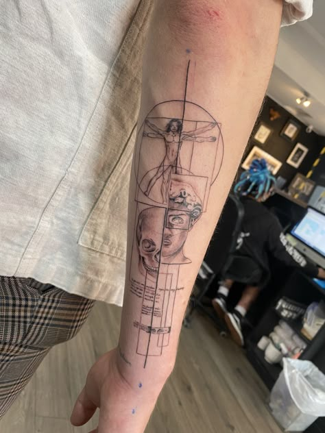 Science Tattoo, Science Tattoos, Atlas Tattoo, Inspiration Tattoos, Greek Tattoos, 3d Tattoos, Tattoo Style Drawings, Modern Tattoos, Small Tattoos For Guys