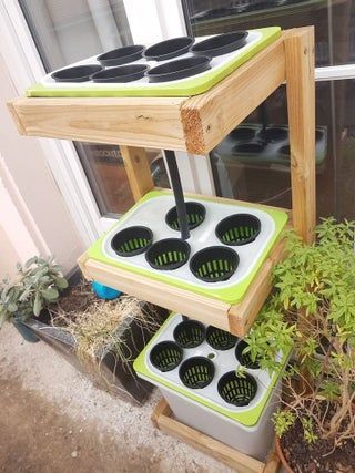 Hydroponics Diy Indoor, Hydroponic Gardening Diy, Indoor Hydroponic Gardening, Hydro Gardening, Hydroponic Gardening System, Home Hydroponics, Growing Tomato, Hydroponic Vegetables, Aquaponics Greenhouse