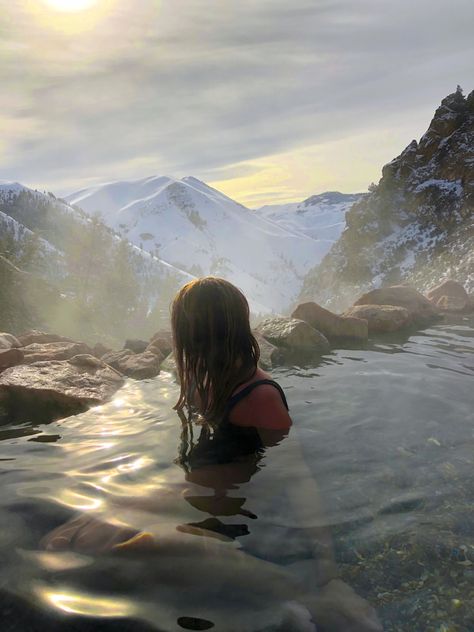 Hot Springs Photoshoot Ideas, Hotspring Photoshoot, Hot Spring Photoshoot, Hot Springs Photoshoot, Spring Picture Ideas, Natural Hot Spring, Story Settings, Hiking Style, North Idaho