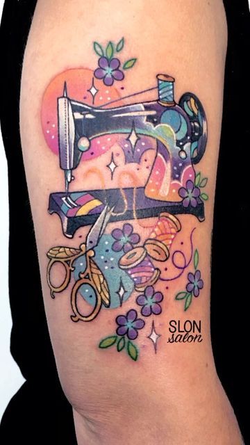 Couture, Sewing Machine Tattoos, Sewing Machine Tattoo Ideas, Sewing Themed Tattoos, Strega Nona Tattoo, Quilting Tattoo Ideas, Sewing Tattoo Design, Sewing Tattoo Ideas, Tattoo Sewing