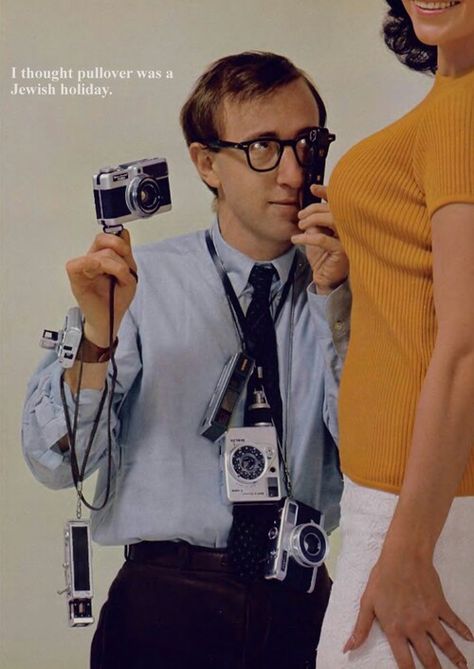 Woody New Lyrics, Camera Man, Classic Camera, Old Cinema, Cinema Camera, Woody Allen, Famous Photographers, Jim Morrison, Nova York