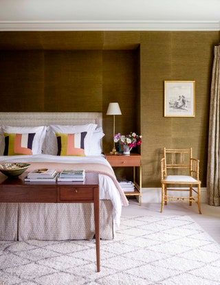 Paint colours 2022 | House & Garden Modern Arts And Crafts Interiors, Stucco House, Country Glam, Ben Pentreath, Bedroom Details, Hague Blue, Ideas Decoracion, Airy Room, Moroccan Interiors