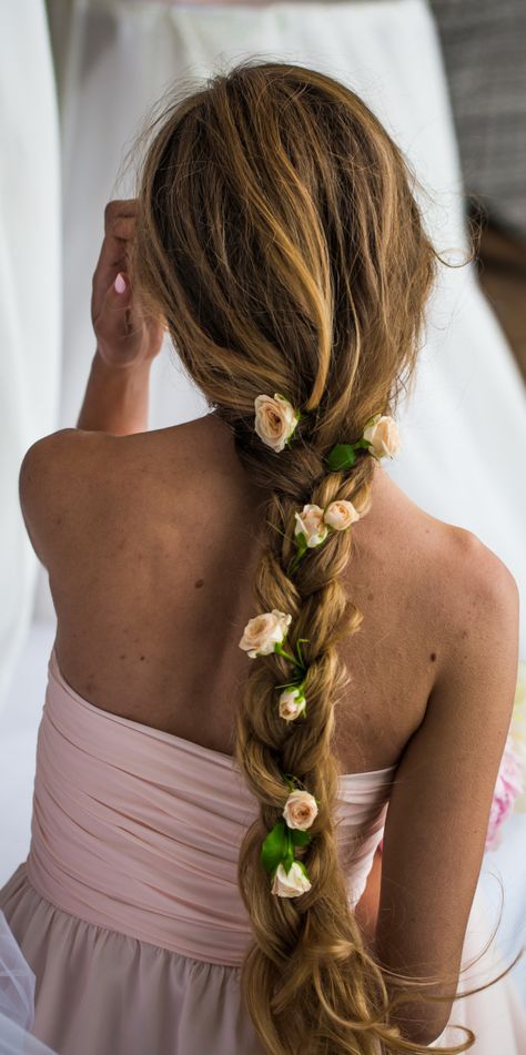 Hair Braids With Flowers, Braided Flower Hair, Flower Braided Hair, Flowers In Braided Hair, Long Braid With Flowers, Flowers In Braid, Flower Braid Hairstyles, Braided Hair With Flowers, Flowers In Braids