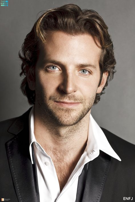 Bradley Cooper The ENFJ Bradley Charles Cooper (born January 5, 1975) is an American actor and filmmaker. He is the recipient of various accolades, including a British Academy Film Award and two Grammy Awards, in addition to nominations for nine Academy Awards, six Golden Globe Awards, and a Tony Award. Cooper appeared on the F... https://personalityatwork.co/celebrity/profile/bradley-cooper #BradleyCooper #TheHangover #AmericanSniper #SilverLiningsPlaybook #ENFJ #FamousPersonality Irina Shayk Instagram, Bradley Cooper Hair, Jennifer Lawrence Movies, Brad Cooper, Actor Wallpaper, Harry Hamlin, Mark Harmon, Actors Male, Celebrity Faces