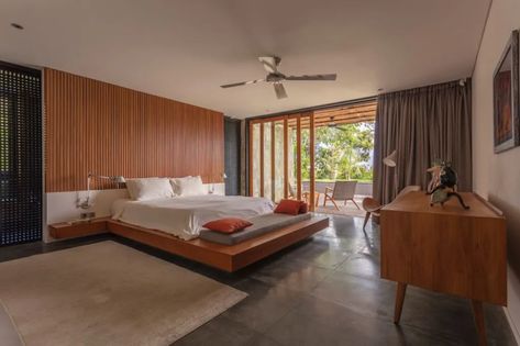 Palm Springs Meets Tropical Villa - Mid Century Home Modern Tropical Bedroom, Palm Springs Bedroom, Modern Tropical Interior, Tropical Villa, Bali Style Home, Vibe Bedroom, Modern Tropical House, Tropical Luxury, Hacienda Style Homes