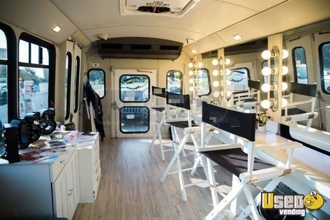 Mobile Hair / Beauty Salon ... Camper Beauty Salon, Camper Hair Salon, Travel Salon Ideas, Beauty Truck Mobile, Mobile Makeup Truck, Hair And Makeup Trailer, Salon Truck Mobile, Mobile Beauty Salon Ideas, Mobile Hair Salon Trailers