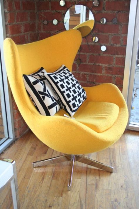 Pinterest Inspiration | Mid-Century Modern Chair Modern Kids Furniture, Yellow Chair, Living Room Pillows, Mid Century Modern Chair, Modern Armchair, Modern Dining Chairs, Egg Chair, Mid Century Furniture, Living Room Inspiration