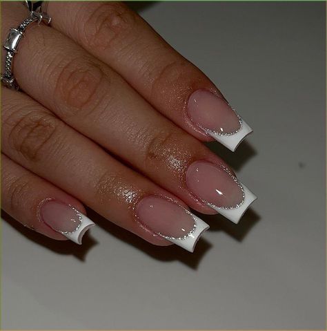 Glitter Lined French Tips, Square French Tip With Design, Nail Designs French Tip White, French Tips With Design Short, Short French Nails With Glitter, Square French Tips With Design, Nails Acrylic Square French Tip, Square Glitter French Nails, Square French Nails With Design