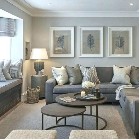 14 WAYS TO STYLE A GREY SOFA IN YOUR HOME – Smart Furniture & Decor Earthy Living Room, Серая Кухня, Furnitur Ruang Keluarga, Grey Sofa, Set Sofa, Living Room Color Schemes, Diy Boho, Trendy Living Rooms, Room Color Schemes