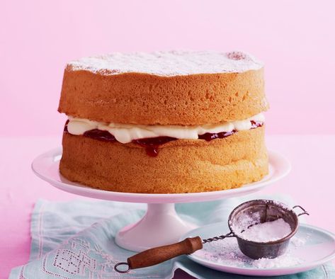 Sponge Cake Roll, Vanilla Cream Filling, Sponge Cake Recipe, Seasonal Desserts, Chocolate Sponge Cake, Lemon Drizzle Cake, Sponge Cake Recipes, Macaroon Recipes, Chocolate Sponge