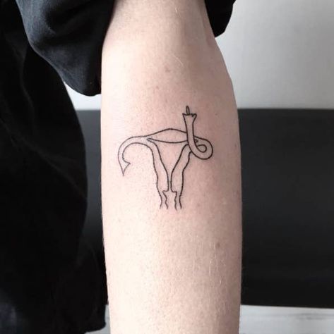 Introvert Tattoo, Feminism Tattoo, Tattoo Dream, Feminist Tattoo, Girl Power Tattoo, Power Tattoo, History Tattoos, Muster Tattoos, Tattoo People