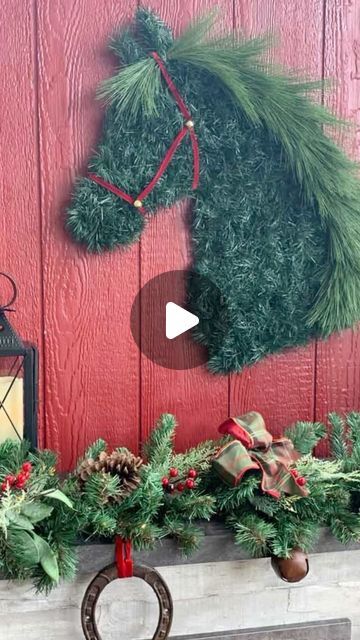 Diy Horse Head, Themed Christmas Decorations, Copper Diy Projects, Horse Head Wreath, Horse Wreaths, Diy Horse, Thanksgiving Decorations Diy, Christmas Wreaths Diy Easy, Head Wreath