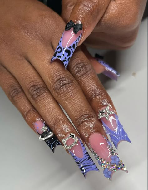 Lavender Duck Nails, Purple Freestyle Acrylic Nails, Purple Extra Nails, Purple Junk Nails, Purple Xxl Nails, Graffiti Nails, Nails Inspired, Fall Nail Art Designs, Hard Nails