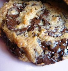 Why not make these delicious chocolate chip cookies now? I promise you'll be glad you did! Best Chocolate Chip, Slow Cooker Desserts, Perfect Chocolate Chip Cookies, Recipes Chocolate, Strawberry Cookies, Chocolate Chip Cookie Recipe, Chip Cookie Recipe, Best Chocolate Chip Cookie, Best Cookie Recipes