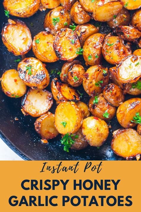 Honey Garlic Potatoes, Instant Pot Baby Potatoes, Crispy Baby Potatoes, Honey Chilli Potato, Honey And Garlic, Garlic And Honey, Pantry Recipe, Baby Potato Recipes, Crunchy Potatoes