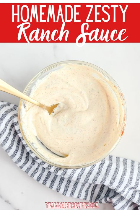 Discover the rich flavors of Homemade Zesty Ranch Sauce, a creamy blend of herbs, spices, and tangy ingredients, perfect for salads and snacks. Easy Sauces, Spicy Ranch Dressing, Sour Cream Uses, Parmesan Ranch, Homemade Ranch Dip, Zesty Ranch, Ranch Dipping Sauce, Ranch Sauce, Homemade Foods