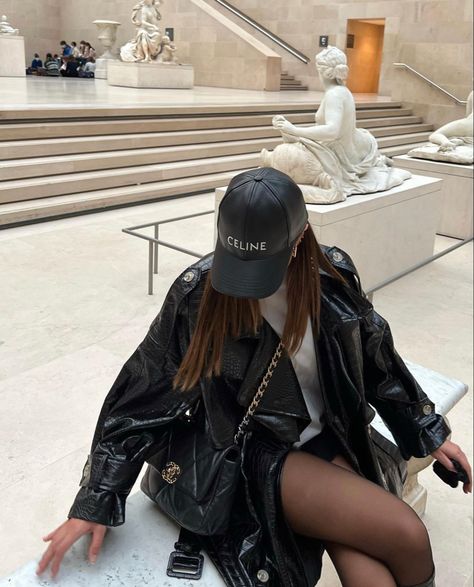 If We Vibe We Vibe, Celine Outfit, Instagram Amsterdam, Chanel Classic Flap Bag, Stockings Outfit, Cap Outfit, The Louvre, Black Accessories, Leather Cap