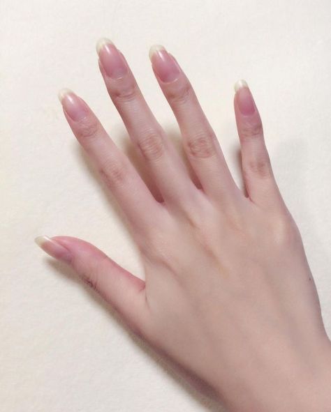 Corp Perfect, Long Natural Nails, Hand Pictures, Nail Growth, Pretty Hands, Clean Nails, Dream Nails, Healthy Nails, Pale Skin