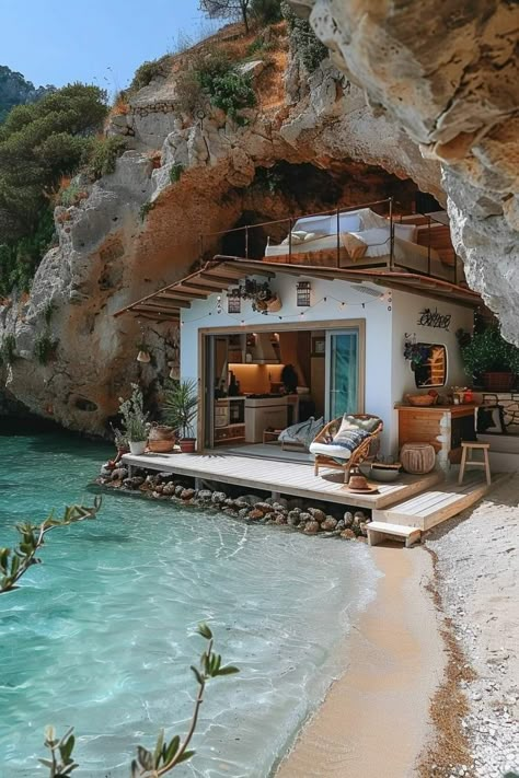 Cool Buildings, Underground Homes, Dream Beach Houses, Dream Life House, Unusual Homes, Fantasy House, Dream Beach, Design Your Dream House, Dream House Exterior