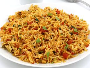 Tomato Rice Curd Rice Recipe, Tomato Rice Recipe, Tomato Rice, Indian Rice, Pulao Recipe, Instant Recipes, How To Cook Rice, Coriander Leaves, Steamed Rice