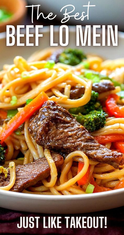 Close-up image of a plate filled with beef, noodles, shredded carrots, broccoli, and red peppers. Essen, Best Beef Lo Mein Recipe, Beef Lo Mein Recipe, Beef Noodle Stir Fry, Lo Mein Noodles, Easy Stir Fry Recipes, Homemade Chinese Food, Chow Mein Recipe, Lo Mein Recipes