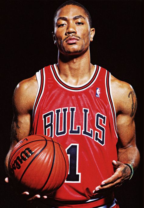 Derrick Rose Hey did he used to play basketball?  Chicago get rid of him...you are winning without him... Derrick Rose Wallpapers, Rose Nba, Fantasy Basketball, Basketball Plays, Basketball Skills, Chicago Sports, Derrick Rose, Nba Pictures, Basketball Art