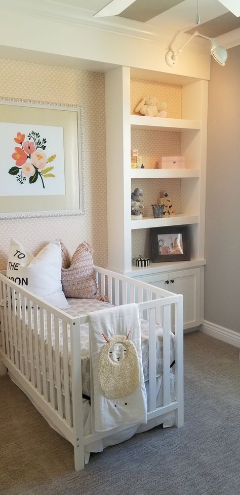 Crib Between Bookshelves, Nursery With Bookshelves, Built In Crib, Nursery With Built Ins, Nursery Built Ins, Nursery Room Storage, Baby Nook, Nursery Bookcase, Decor Things