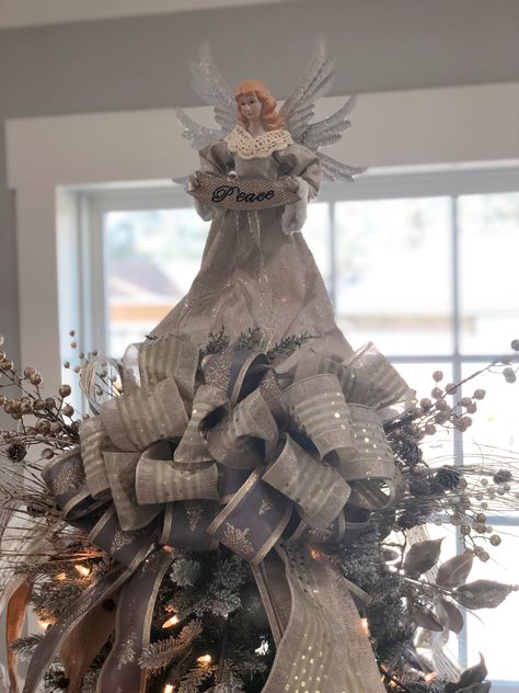 How to get a professional-looking Christmas tree by DIY – featuring Kerri McNabb – Bloom Co. Angel Toppers Christmas Tree, Christmas Trees With Angel Toppers, Christmas Tree With Angel Topper, Angel Tree Topper Ideas, Angel Tree Topper Diy, Diy Christmas Angel Tree Topper, Christmas Tree Topper Diy, Christmas Tree Toppers Ideas Diy, Diy Tree Topper