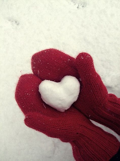 Red Mittens, I Love Heart, Winter Love, My Funny Valentine, Beating Heart, Groundhog Day, Winter Wonder, Baby Cold, Heart On