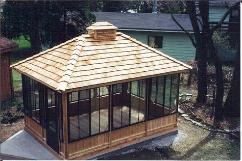 Cool rectangular screened gazebo... Would paint wood white and match roof shingles to the house and shed Screened Pavilion, Painting Wood White, Rectangular Gazebo, Open Gazebo, Small Gazebo, Large Gazebo, Cabin Designs, Screened Gazebo, Screened Porches