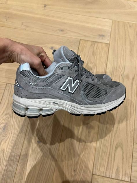 New Balance 933, Sepatu Nb, Grey New Balance Shoes, Gray New Balance, Nb Shoes, New Balance Dad Shoes, New Balance 2002r, Trendy Shoes Sneakers, Dr Shoes